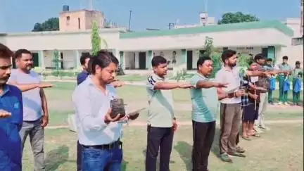 जामताड़ा: विश्व पर्यावरण दिवस पर मिहिजाम में प्रभात फेरी निकाली गई, लोगों को पर्यावरण के प्रति दिलाई शपथ
