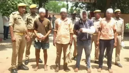 मिर्ज़ापुर: जमीनी विवाद में दो पक्षों के बीच मारपीट के मामले में थाना कोतवाली देहात पुलिस ने चार अभियुक्तों को किया गिरफ्तार