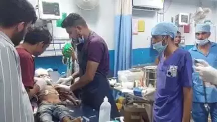 श्रीमाधोपुर: रींगस के श्रीमाधोपुर रोड पर तेज रफ्तार जीप ने सड़क पार कर रहे पिता-पुत्र को मारी टक्कर, पुलिस जुटी जांच में