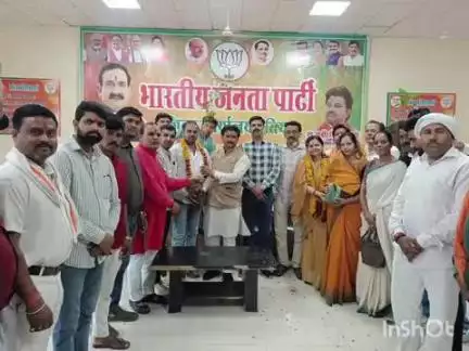 दतिया नगर: विश्व पर्यावरण दिवस पर भाजपा पदाधिकारियों ने ज़िला कार्यालय में किया वृक्षारोपण, अभियान प्रारंभ