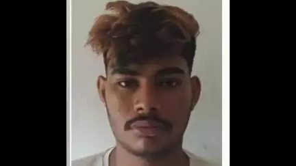 കണ്ണൂർ: പ്രണയം നടിച്ച് പെൺകുട്ടിയുടെ ഫോട്ടോ വാങ്ങി, പിന്നീട് ഭീഷണി, സിറ്റി സ്റ്റേഷൻ പരിധിയിൽ പോക്സോ കേസിൽ രണ്ടുപേർ അറസ്റ്റിൽ