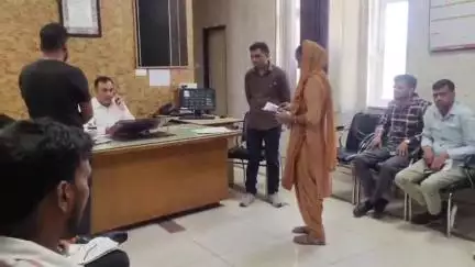 जगाधरी: एसडीएम बिलासपुर ने लघु सचिवालय में समाधान शिविर लगाकर आमजन की समस्याएं सुनीं