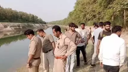 नौगावां सादात: नौगांवा बीलना नहर में मिला अज्ञात शव, पहचान नहीं हो पाई, पुलिस जांच में जुटी