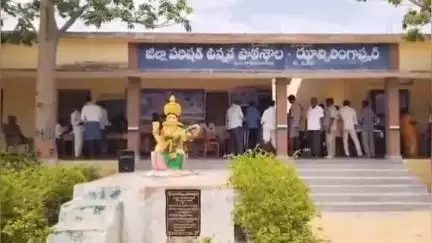 మెదక్: మూడవరోజు విజయవంతంగా కొనసాగుతున్న రెవెన్యూ సదస్సులు : తాసిల్దార్ రజని కుమారి