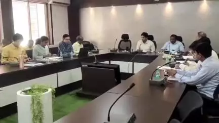 बालाघाट: पीएम सम्मान निधि के 892 किसानों की ई-केवाईसी होगी लॉक, कलेक्टर ने दिए निर्देश