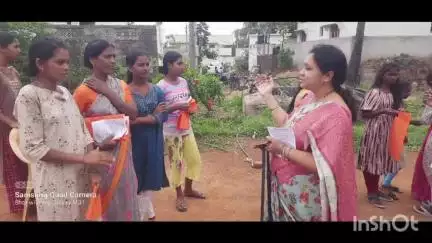 మానకొండూరు: ప్లాస్టిక్ ను నిషేధిద్దాం పర్యావరణాన్ని కాపాడుదాం.. జిల్లా పరిషత్ ఉన్నత పాఠశాల ఆధ్వర్యంలో ప్రజలకు అవగాహన...