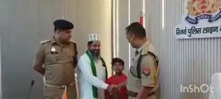 बलिया: पुलिस लाइन में विनिष्ट अभिलेख व रद्दी कागजों की नीलामी, मोहम्मद नसीम खान बने अधिकतम बोलीकर्ता