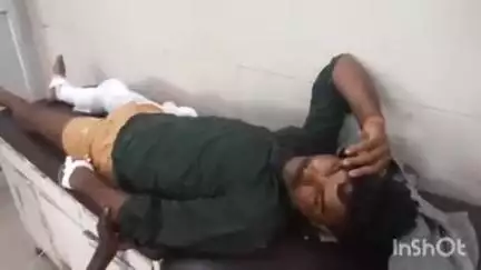 कैसरगंज: बरगदही गांव के पास अनियंत्रित होकर खंभे से टकराई बाइक, हादसे में दो घायल, एक की हालत गंभीर