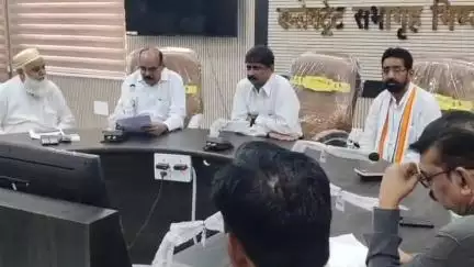 भिंड नगर: कलेक्ट्रेट सभाकक्ष में जिला स्तरीय शांति समिति की बैठक संपन्न हुई