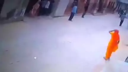 हिसार: डोभी में लकड़ी उतारने को लेकर दो पक्षों में विवाद, ईंट-पत्थर और लात-घूंसे चले, 10 से ज्यादा लोग घायल