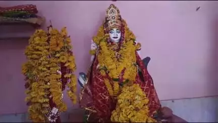 आबापुरा: गेमन पुल के पास स्थित माही माता मंदिर पर गंगा दशमी पर्व और विश्व पर्यावरण दिवस मनाया गया, हर्षोल्लास से निकली कलश यात्रा