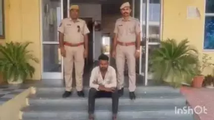 पीसांगन: पीसांगन पुलिस ने अवैध बजरी परिवहन के मामले में फरार आरोपी को किया गिरफ्तार