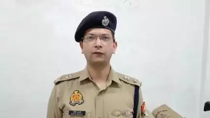 नोएडा:गांजे की तस्करी करने वाला मुख्य अभियुक्त सरगना गिरफ्तार,कब्जे/निशादेही से 10 KG गांजा अनुमानित कीमत लगभग 8 लाख ₹