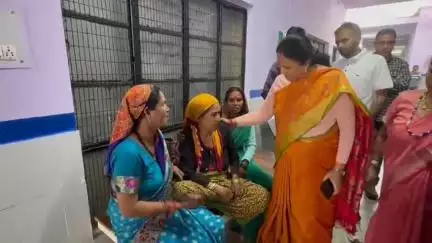 रुद्रप्रयाग: केदारनाथ विधायक आशा नौटियाल ने अगस्त्यमुनि के सामुदायिक स्वास्थ्य केंद्र का किया औचक निरीक्षण