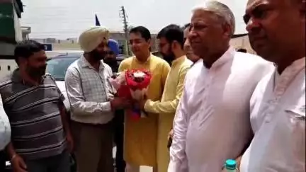 ਸੁਨਾਮ: ਸੁਨਾਮ ਵਿਖੇ AAP ਪੰਜਾਬ ਪ੍ਰਧਾਨ ਅਮਨ ਅਰੋੜਾ ਵੱਲੋਂ ਇਕ ਕਰੋੜ ਰੁਪਏ ਦੀ ਲਾਗਤ ਨਾਲ ਬਣਨ ਵਾਲੇ ਰੇੜੀ ਮਾਰਕੀਟ ਦੇ ਸ਼ੈਡ ਦਾ ਕੀਤਾ ਉਦਘਾਟਨ