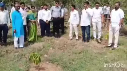 आमगाव: सुपलीपार येथे माझी वसुंधरा अभियान टप्पा २.० अंतर्गत एक पेड माॅ के नाम कार्यक्रम यशस्वी, नागरिकांनी ५०० लावले झाडे