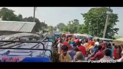 बरारी: काढ़ागोला में गंगादशहरा पर लगा जाम, श्रद्धालु फंसे, जिला प्रशासन बेखबर