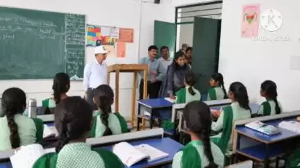 कर्रा: उपायुक्त ने किया जिला मुख्यमंत्री उत्कृष्ट प्लस टू विघालय, खूंटी का जायजा
