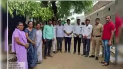 पैठण: .टेकडी तांडा येथील बालविवाह पैठण एमआयडीसी पोलीसांनी रोखला