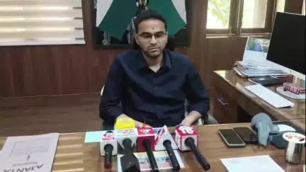 मंझनपुर: कौशाम्बी जिले में अवैध प्लाटिंग पर प्रशासन का शिकंजा, भू-माफियाओं की अब खैर नहीं, डीएम ने गठित की टीम