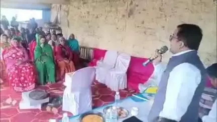 पिथौरागढ़: विकसित कृषि संकल्प अभियान के तहत कृषि विभाग और केoवीo के वैज्ञानिकों ने जनपद में विभिन्न कार्यक्रमों का आयोजन किया
