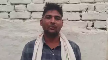 अमरोहा: अमरोहा जिले में किसानों की बिजली न आने से सूख रही फसले भाकियू भानू के पदाधिकारी ने डिडौली मे दी चेतावनी #jansamasya