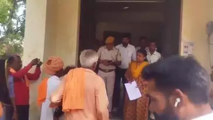 राशमि: पुरानी रंजिश के चलते नंगपुरा में मध्य रात्रि में पत्थरों व लकड़ियों से पीटकर एक युवक की हत्या, मामला दर्ज