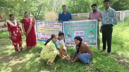 अनूपपुर: विश्व पर्यावरण दिवस पर जमुना कॉलरी शीतला माता मंदिर प्रांगण में हुआ पौधा रोपण
