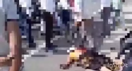राजघाट सई नदी पर तेज रफ्तार बाइक सवार ने साइकिल पर सवार महिला को मारी टक्कर, महिला गंभीर रूप से घायल, जिला अस्पताल भर्ती