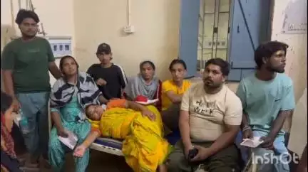 नवादा: नवादा नगर थाना क्षेत्र के गुलजार मोहल्ला में कपड़ा सुखाने को लेकर विवाद में हुई मारपीट, आठ लोग हुए जख्मी