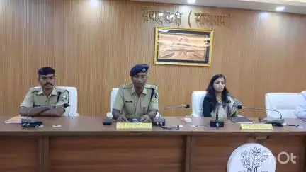 सासाराम: सासाराम के डीआरडीए सभागार में बकरीद पर्व को लेकर शांति समिति की बैठक आयोजित की गई