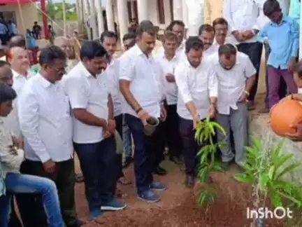 ಚಿಟಗುಪ್ಪ: ಪರಿಸರ ಸಂರಕ್ಷಣೆಗೆ ಪ್ರತಿಯೊಬ್ಬರೂ ಕೈ ಜೋಡಿಸಬೇಕು: ವಿಠಲಪುರದಲ್ಲಿ  ಶಾಸಕ ಡಾ. ಶೈಲೇಂದ್ರ ಬೆಲ್ದಾಳೆ ಸಲಹೆ