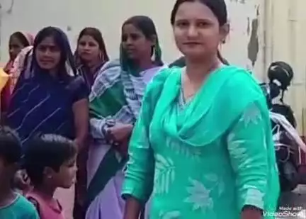 देवीपुर: विश्व पर्यावरण दिवस पर सभी पंचायत भवनों में लगाए गए फलदार वृक्ष