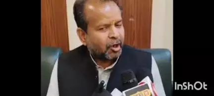 बलिया: यूपी सरकार के उपमुख्यमंत्री बृजेश पाठक भाजपा छोड़कर सपा में जा सकते हैं, सपा के राष्ट्रीय सचिव अवलेश सिंह ने किया दावा