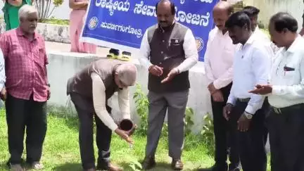 ಚಾಮರಾಜನಗರ: ಪ್ಲಾಸ್ಟಿಕ್ ಅತಿ ಬಳಕೆಯಿಂದ ಜೀವ ವೈವಿಧ್ಯತೆಗೆ ಹಾನಿ : ನಗರದಲ್ಲಿ ಕುಲಪತಿ  ಎಂ.ಆರ್. ಗಂಗಾಧರ್