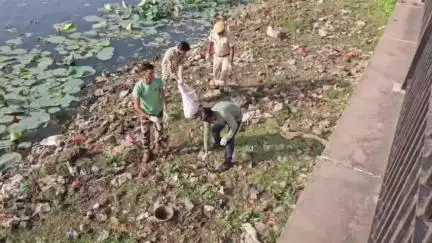 बूंदी: विश्व पर्यावरण दिवस 2025 के अवसर पर रामगढ़ विषधारी टाइगर रिजर्व के बफर जोन में किया गया श्रमदान