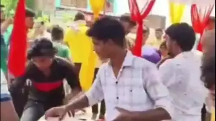 सुल्तानपुर: गंगा दशहरा पर जयसिंहपुर में 5 जून को 11 बजे से श्रद्धालुओं को छोला-चावल का प्रसाद वितरित किया गया