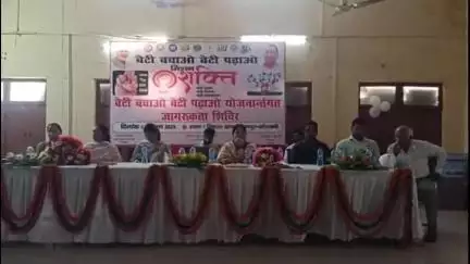 मंझनपुर: कौशाम्बी में गूंजा बेटियों का हौसला: मंझनपुर ब्लॉक में नुक्कड़ नाटक और प्रेरक संवादों से दी गई शिक्षा और सुरक्षा की सीख