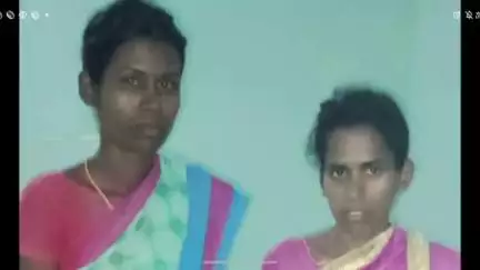 வேடசந்தூர்: வடமதுரை அருகே 14 வயது சிறுமிக்கு பாலியல் தொந்தரவு கொடுத்த இளைஞர் அவருக்கு உடந்தையாக இருந்த இரண்டு பெண்கள் உட்பட நான்கு பேர் கைது