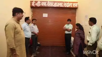 कटनी नगर: कटनी कलेक्टर ने विश्राम बाबा इलाके में कलेक्टर कार्यालय के स्ट्रांग रूम का किया निरीक्षण
