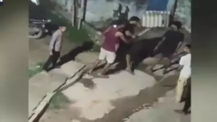 ढाका: ढाका में फेसबुक पोस्ट को लेकर हुई हिंसा में एक बुजुर्ग की मौत, 100 से अधिक पुलिसकर्मी गांव में तैनात