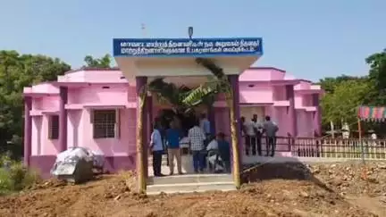 திருவாரூர்: ஆட்சியர் அலுவலக வளாகத்தில் புதுப்பிக்கப்பட்ட மாற்றுத்திறனாளிகள் நல அலுவலகத்தை பூண்டி கலைவாணன் MLA திறந்து வைத்தார்