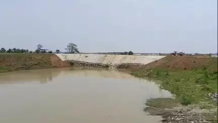 নগাঁও: কলিয়াবৰৰ হাতীমূৰা মথাউৰি পৰিদৰ্শন অসম চাহ জনজাতি ছাত্ৰ সন্থাৰ সঁজাতি দলৰ