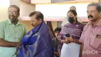 അമ്പലപ്പുഴ: ജുഡീഷ്യൽ മജിസ്ട്രേറ്റ് കോടതിയിലെ അഡ്വക്കറ്റ് ക്ലർക്ക് ഇനി അഭിഭാഷകൻ, എച്ച് സലാം എം.എൽ.എ അനുമോദന സമ്മേളനം ഉദ്ഘാടനം ചെയ്തു