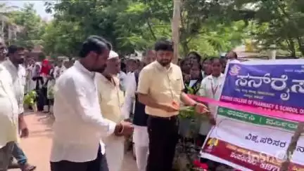 ಸಿಂಧನೂರು: ನಗರದಲ್ಲಿ ವಿಶ್ವ ಪರಿಸರ ದಿನಾಚರಣೆ, ತಹಶೀಲ್ದಾರ್ ಅರುಣ್ ದೇಸಾಯಿ ಭಾಗಿ