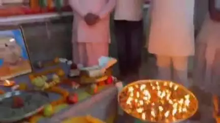 काशी अन्नपूर्णा मंदिर प्रांगण में मनाया गया CM योगी का 53वां जन्मदिवस, दीर्घायु होने की गई कामना