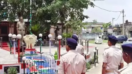 कहलगांव: भागलपुर एसपी हृदयकांत ने कहलगांव थाने का निरीक्षण किया, कई दिशा निर्देश दिए