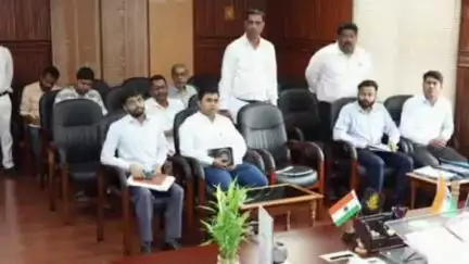 जरमुण्डी: दुमका: श्रावणी मेला की तैयारी को लेकर उपायुक्त ने बासुकीनाथ नगर पंचायत प्रशासक को व्यवस्था दुरुस्त करने के निर्देश दिए