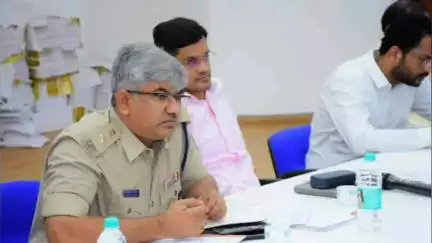 ಕೊಪ್ಪಳ: ನಗರದಲ್ಲಿ ಡಿಸಿ ನಲಿನ್ ಅತುಲ್ ನೇತೃತ್ವದಲ್ಲಿ ಬಕ್ರೀದ್ ಹಬ್ಬದ ಪ್ರಯುಕ್ತ ಶಾಂತಿ ಸಭೆ ಯಶಸ್ವಿ