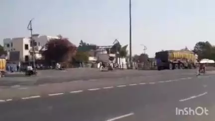 केळापूर: दोन दुचाकीची समोरासमोर धडक एक ठार तर एक जखमी पांढरकवडा येथील पुलाजवळील घटना